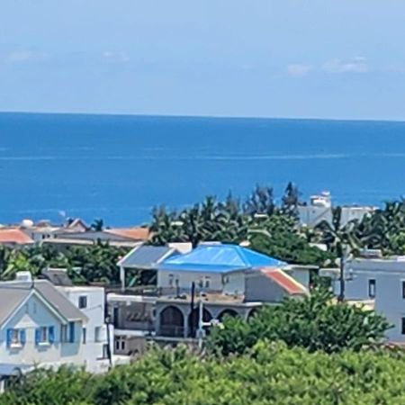 Seaview Luxury Appartment Flic-en-Flacq 외부 사진
