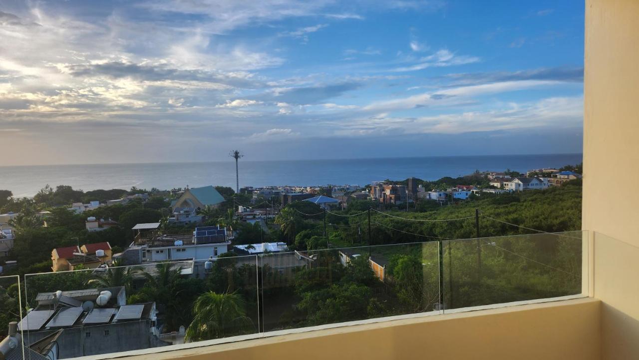 Seaview Luxury Appartment Flic-en-Flacq 외부 사진